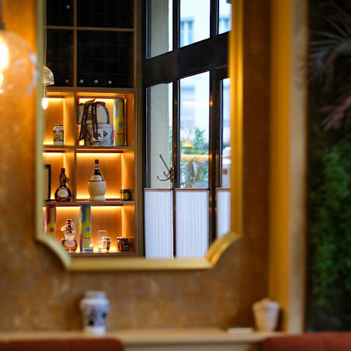 Fratelli Parisi, Lyon