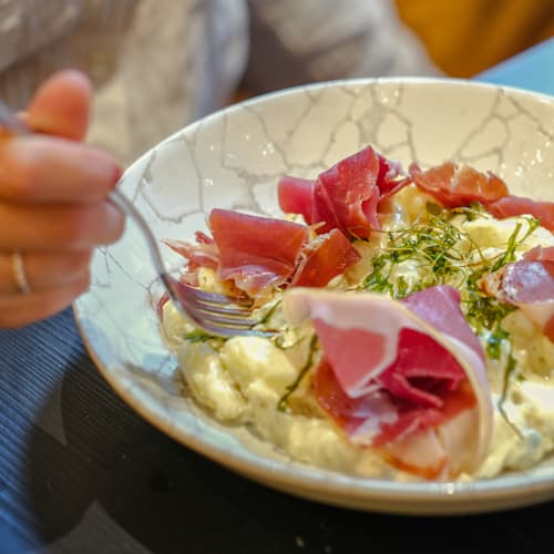 Fratelli Parisi, Lyon