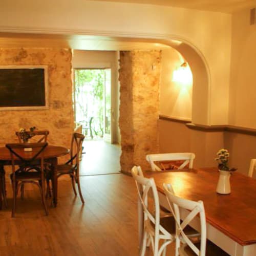 Les Petits Tabliers, Vence