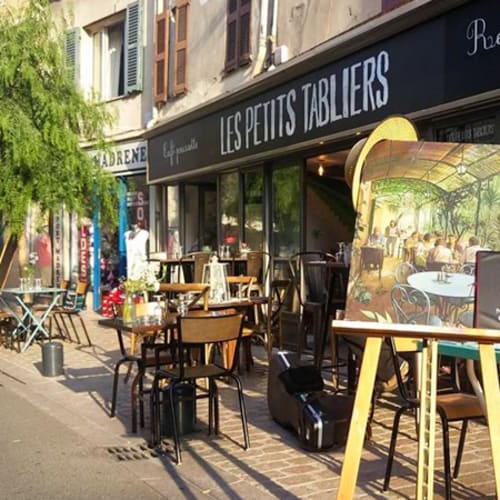 Les Petits Tabliers, Vence