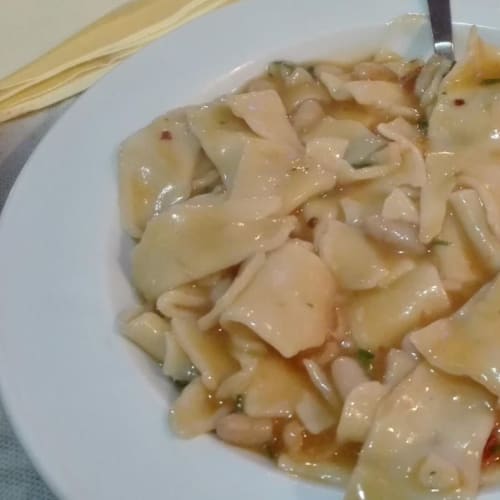 Osteria N°100, Curti