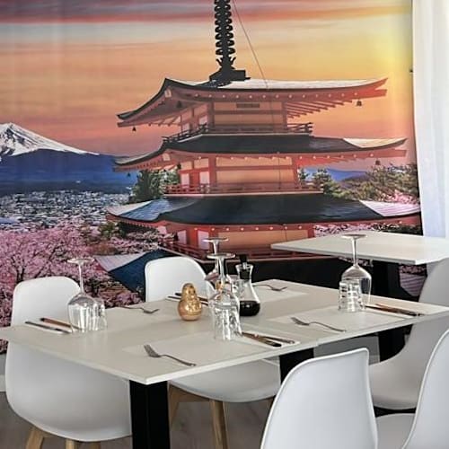 Bel'Asia, Lausanne