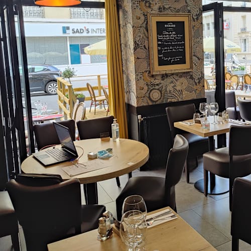 Café Millésimes, Paris