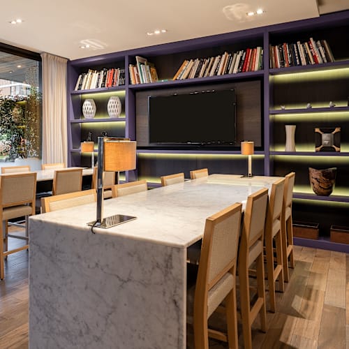 Le Bar du Crowne Plaza Geneva, Geneva