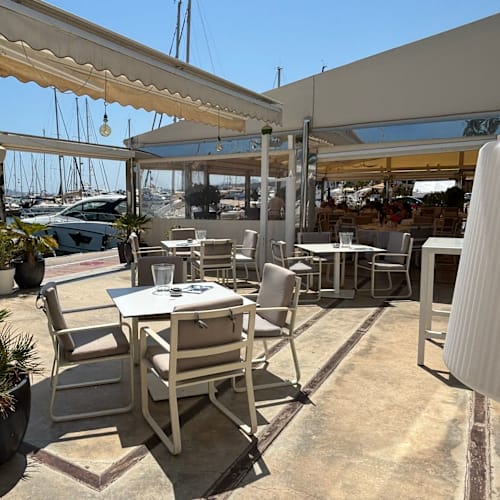 The lounge By Club Náutico Marina Greenwich, Altea