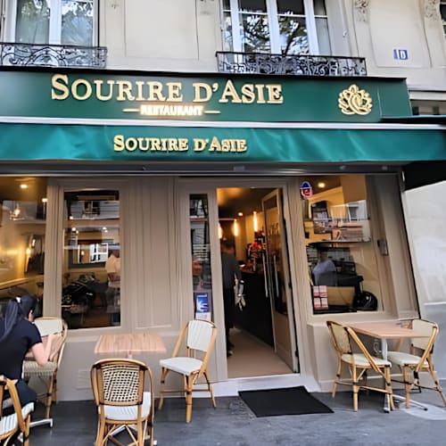 Sourire d´Asie, Paris