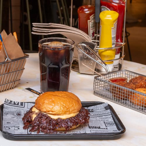 La Prensa Burger - Colón , Madrid