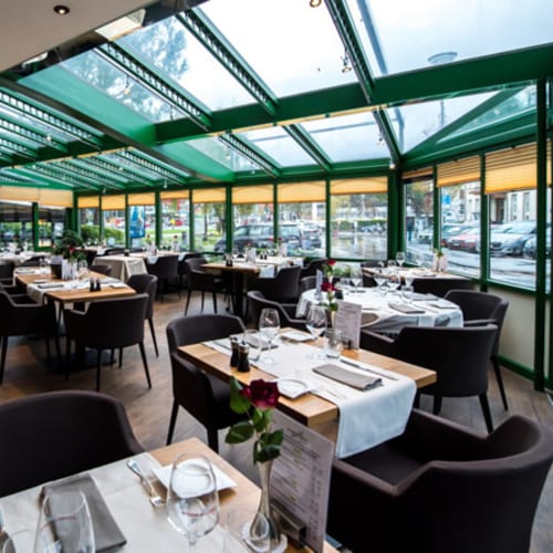 Astra Hotel / Brasserie Historique La Coupole 1912, Vevey