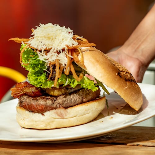 A Mano Gin&Burgers Bcn, Barcelona