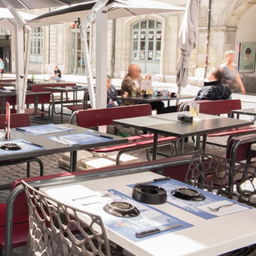 Le Raisin, Lausanne