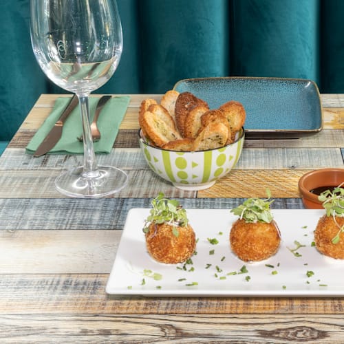Único Gastrobar Sevilla, Sevilla