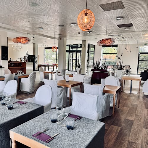 Restaurant le Double V - Hôtel Best Western, Vélizy-Villacoublay