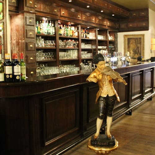 Mozart, More than just Ribs - Bruges, Brugge