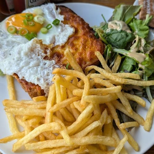 Cafe Madame, Paris