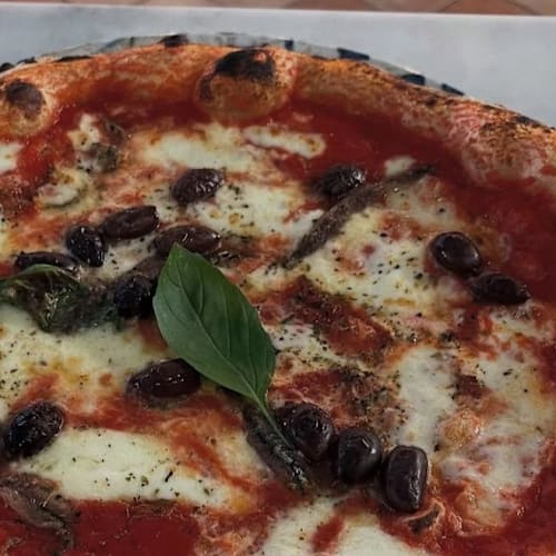 Passione Napoletana, Villaggio del Sole