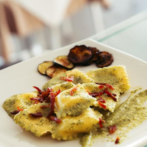 Sunbay Restaurant, Taranto