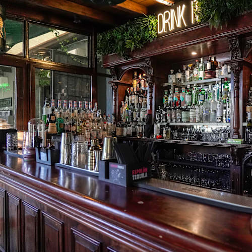 Donegan’s, Bracciano