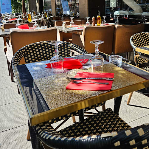 Casa Nostra, Genève