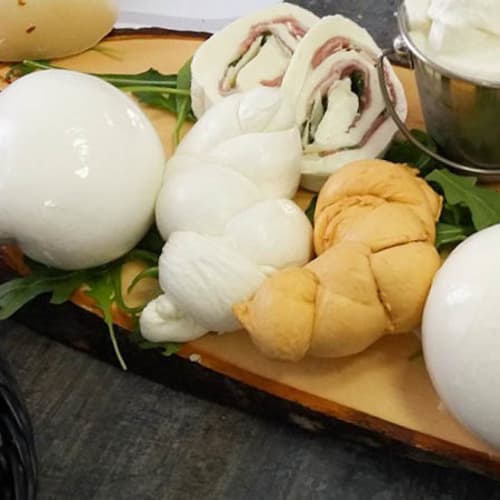 Caseificio Ristorante Della Volpe, Giugliano in Campania