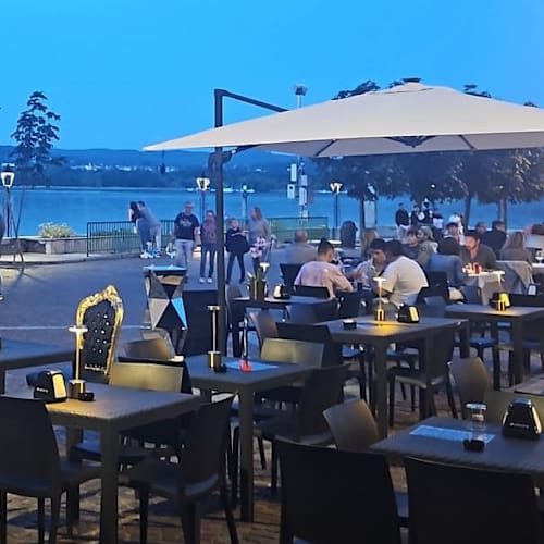 GOLD loungebar & food, Arona
