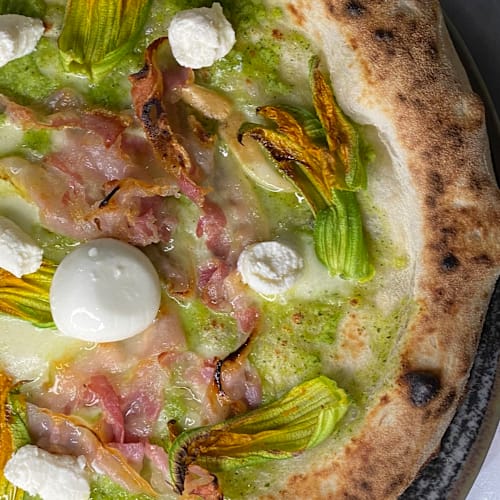 Pizzeria Gourmet Totò E Peppino, Mirandola