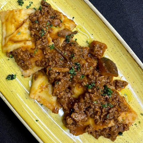 Ajo Ai Giardini Food, Guspini