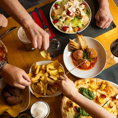 Santomate Pizzeria Ristorante, Quattromiglia