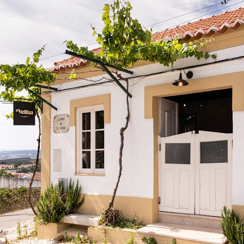 A Velha, Abrantes