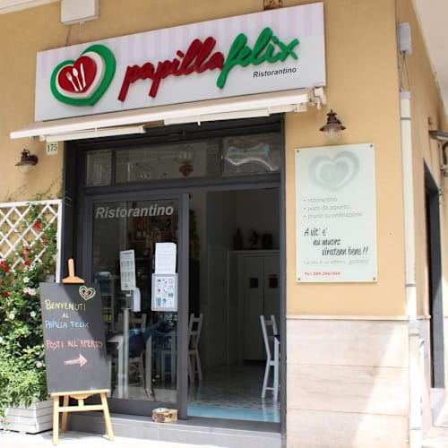 Papilla Felix, Salerno