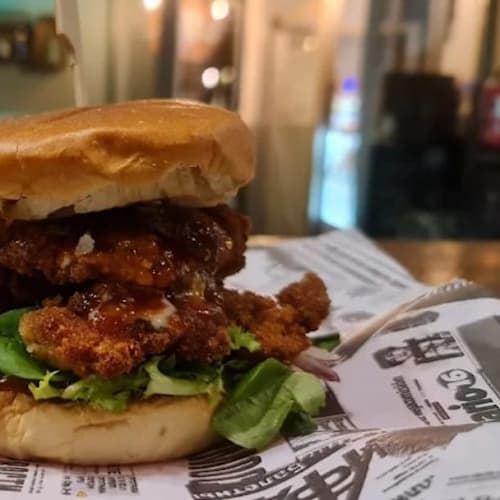 Tropical House Gastro Bar, Leganés