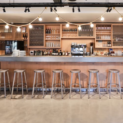 MOB HOTEL Restaurant, Saint-Ouen