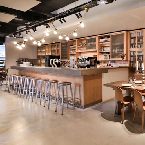 MOB HOTEL Restaurant, Saint-Ouen
