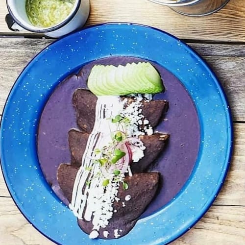 Los Güeros, Paris
