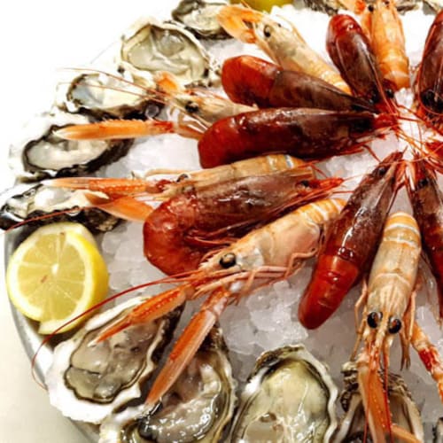 Pesce Crudo e Plateau Royal by Ristorante San Pietro Milano, Zelo Surrigone