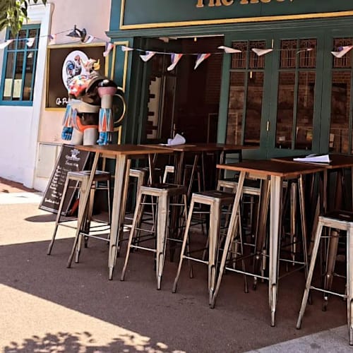 The Rooster French Gastro Pub, Saint-Raphaël