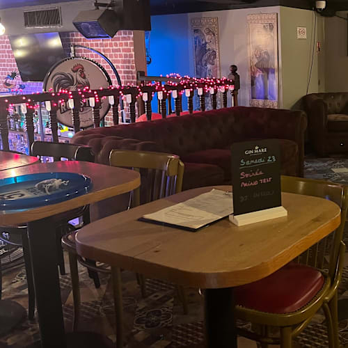 The Rooster French Gastro Pub, Saint-Raphaël