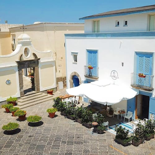 Cafe Centrale, Forio