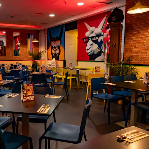 La Bajada Street Food - Ciudad Lineal, Madrid