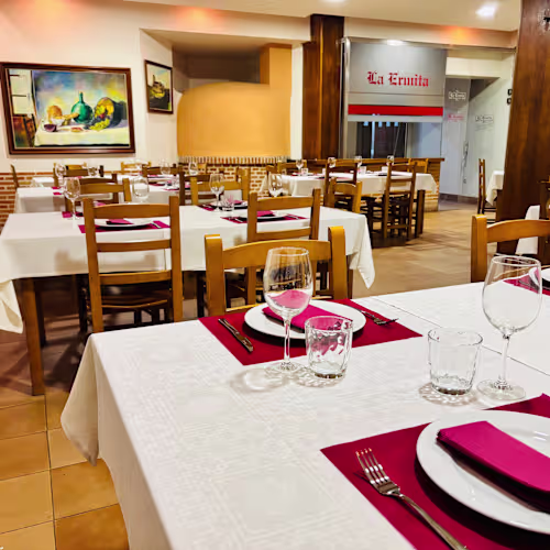 Casa Leonidas, Trescasas