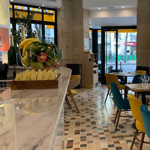 Perlamatta, Paris