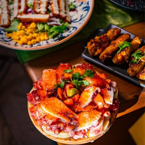 Monarq Barceloneta, Barcelona