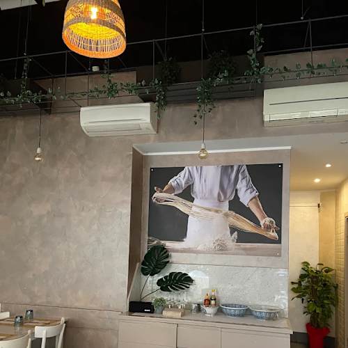 Dodoo Ramen a mano & Pho兰州牛肉面, Milano