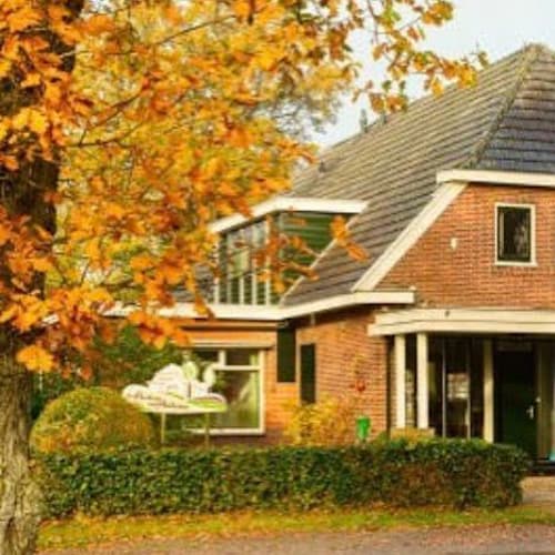 De Herberg van Anderen, Anderen