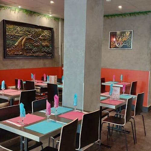 Thai, Vienne