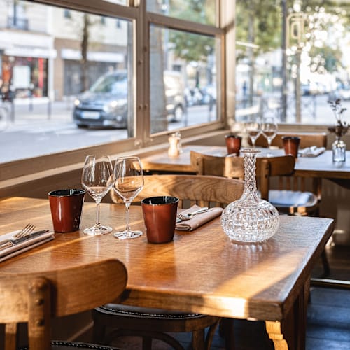 Les Petits Parisiens, Paris
