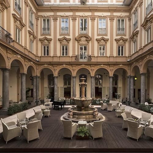 "Il Chiostro" Cafe & Bistrot- Grand Hotel Piazza Borsa , Palermo