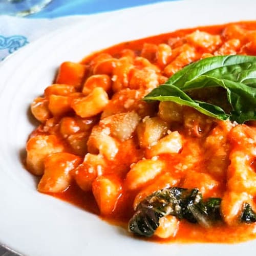 Cenerentola Panza, Forio