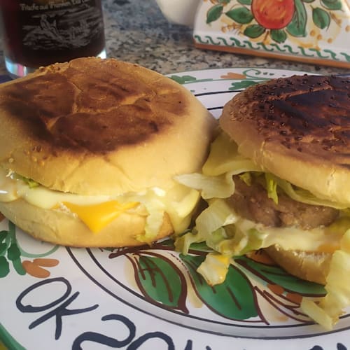 Kiosko, Angelo Di Brolo