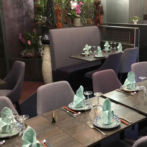 Royal Fata, Paris