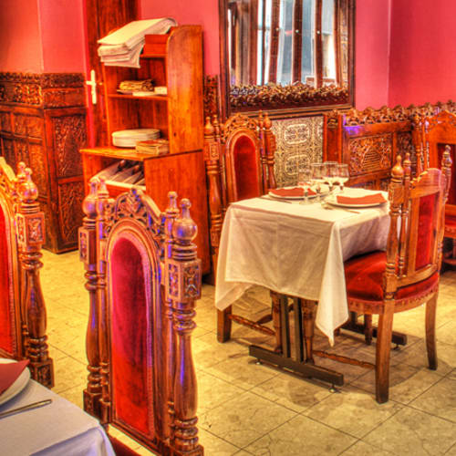 Old Kashmir, Paris